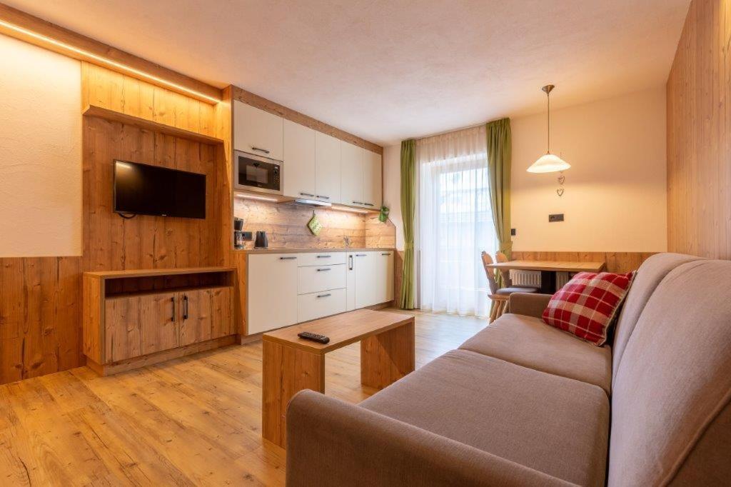 Apartment Edelweiss Sexten Eksteriør bilde