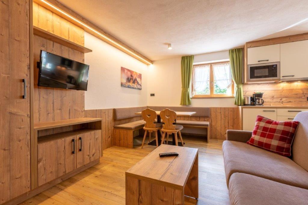 Apartment Edelweiss Sexten Eksteriør bilde